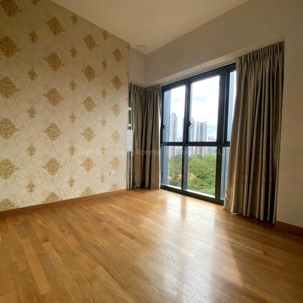 3 Bed Condo for Sale in  Alex Residences - Image 1